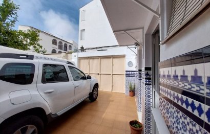 Resale - House - Townhouse - Estepona - Estepona Centro