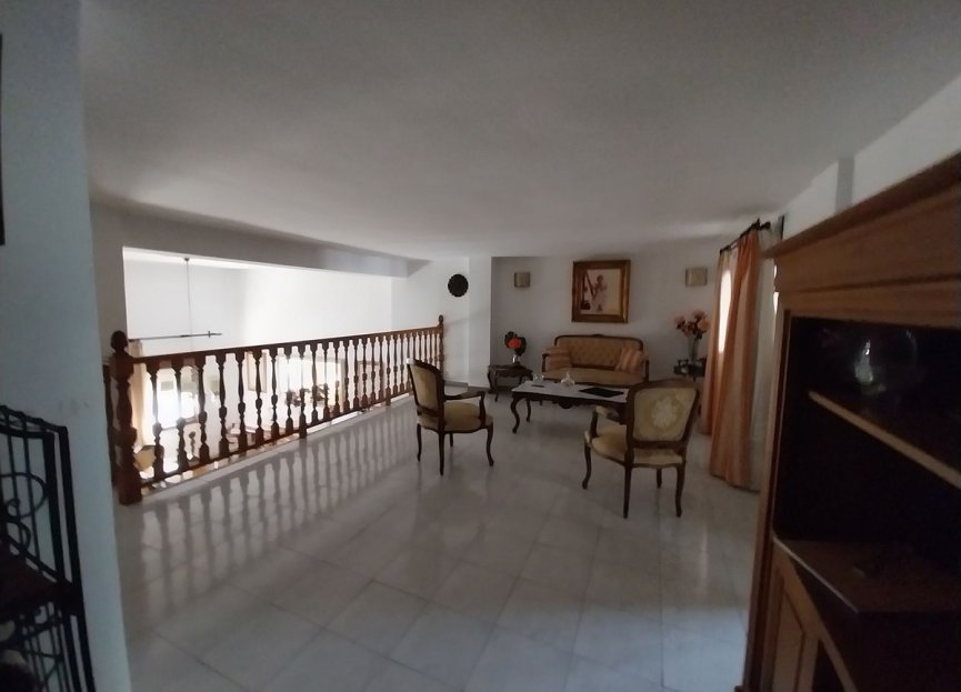 Resale - House - Townhouse - Estepona - Estepona Centro