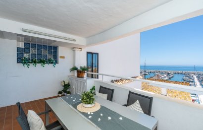 Resale - Apartment - Middle Floor Apartment - Marbella - Puerto Banús