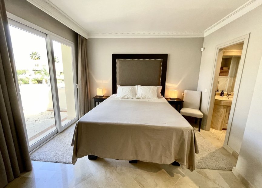 Resale - Apartment - Penthouse Duplex - Marbella - Nueva Andalucia