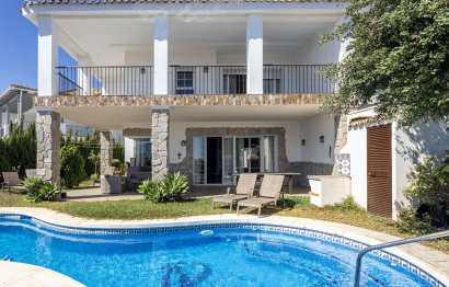 Resale - House - Semi-Detached House - Marbella - La Mairena