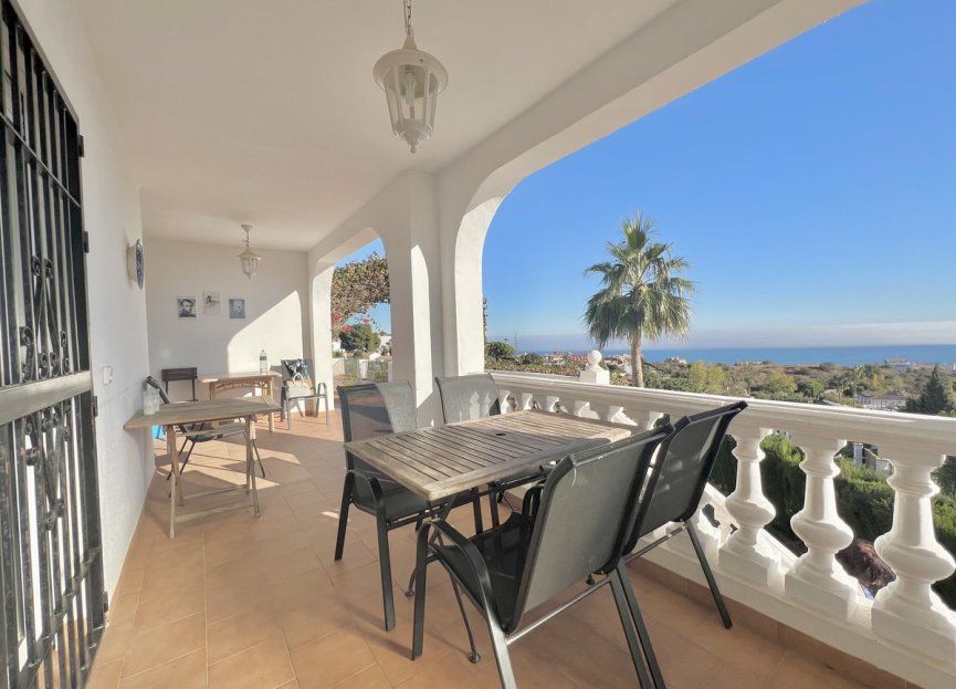 Resale - House - Detached Villa - Benalmádena - Benalmadena Centro