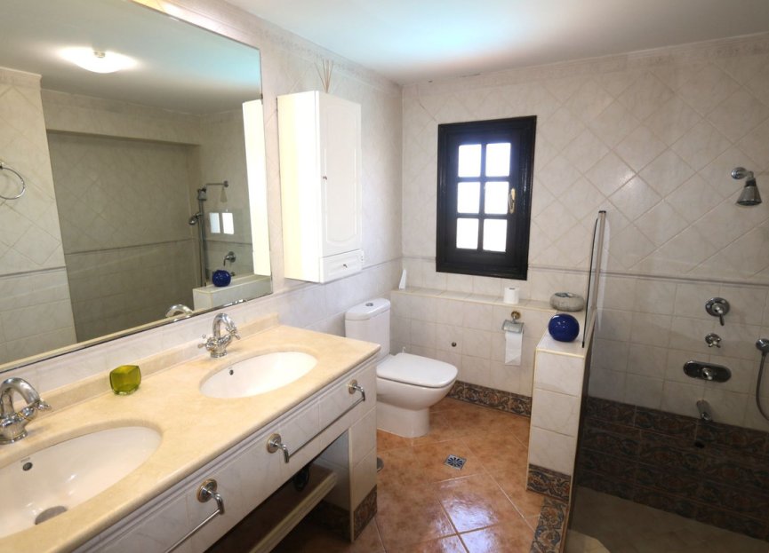 Resale - House - Detached Villa - Mijas - Mijas Centro