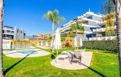 Resale - Apartment - Penthouse - Estepona - Estepona Centro