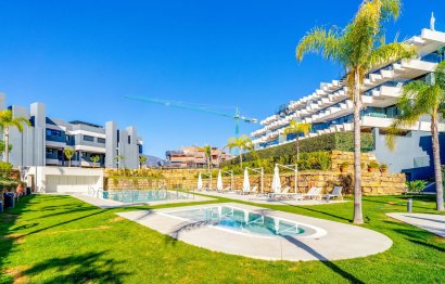 Resale - Apartment - Penthouse - Estepona - Estepona Centro