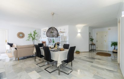 Resale - Apartment - Top Floor Apartment - Marbella - Puerto Banús