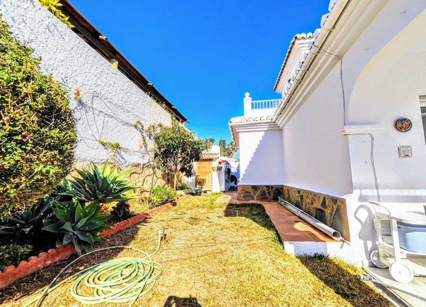 Resale - House - Detached Villa - Benalmádena - Benalmadena Costa