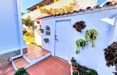 Resale - House - Detached Villa - Benalmádena - Benalmadena Costa