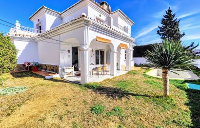 Resale - House - Detached Villa - Benalmádena - Benalmadena Costa