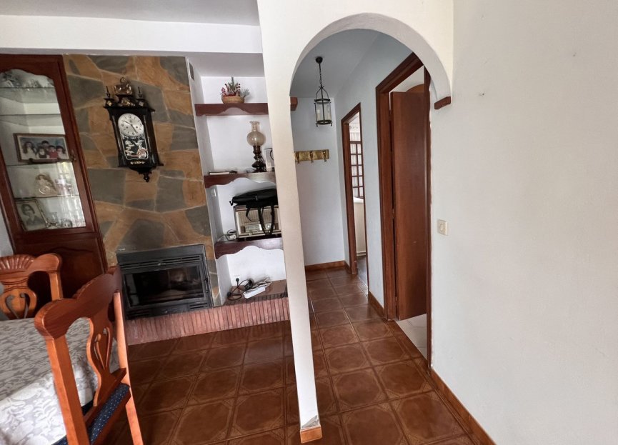 Resale - House - Detached Villa - Estepona - Selwo