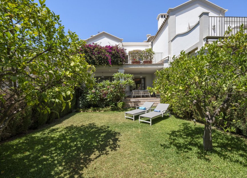 Resale - House - Townhouse - Marbella - Nueva Andalucia