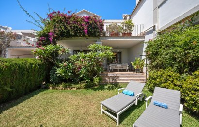 Resale - House - Townhouse - Marbella - Nueva Andalucia