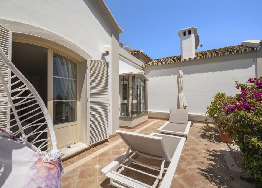 Resale - House - Townhouse - Marbella - Nueva Andalucia