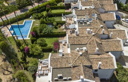 Resale - House - Townhouse - Marbella - Nueva Andalucia