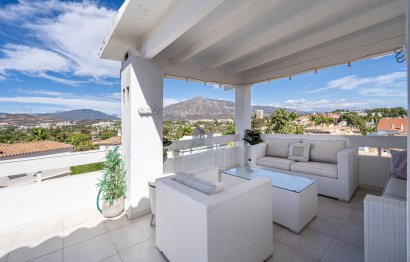 Resale - House - Detached Villa - Marbella - Nueva Andalucia