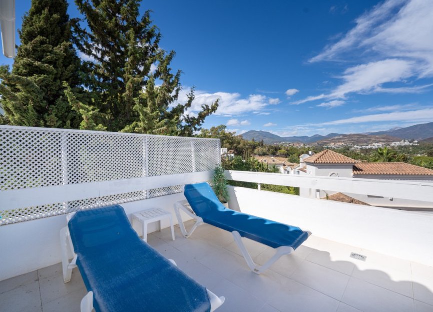 Resale - House - Detached Villa - Marbella - Nueva Andalucia