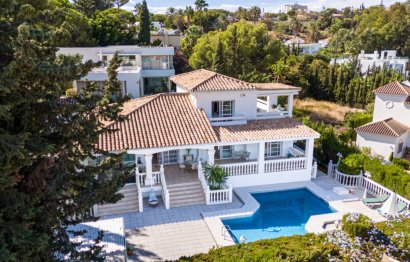 Resale - House - Detached Villa - Marbella - Nueva Andalucia