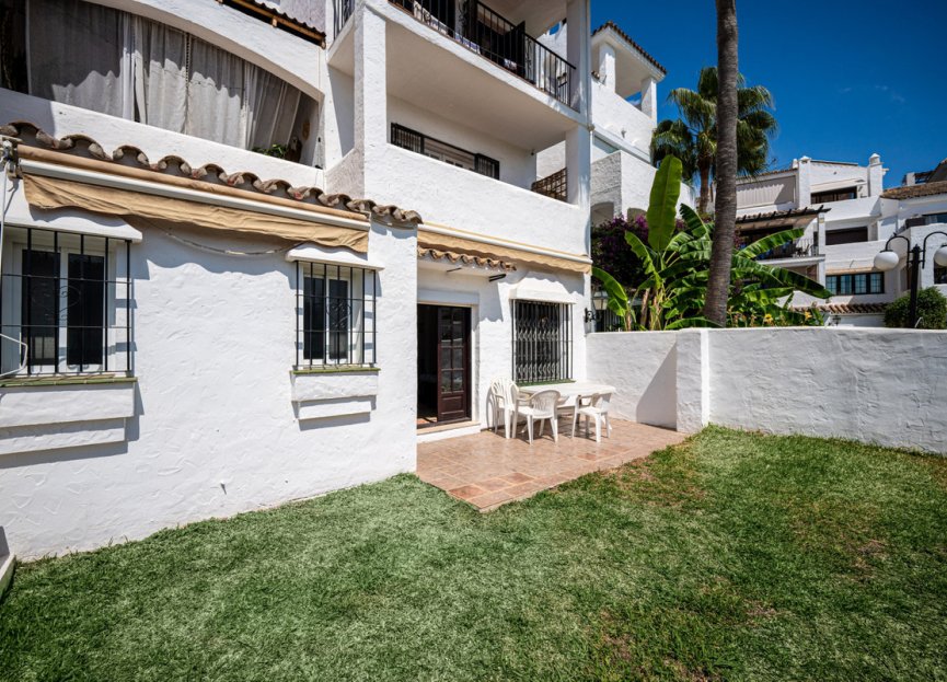 Resale - Apartment - Ground Floor Apartment - Marbella - Puerto Banús