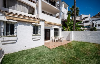 Resale - Apartment - Ground Floor Apartment - Marbella - Puerto Banús