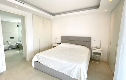 Resale - Apartment - Ground Floor Apartment - Marbella - Nueva Andalucia