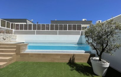 Resale - House - Semi-Detached House - Marbella - Puerto Banús