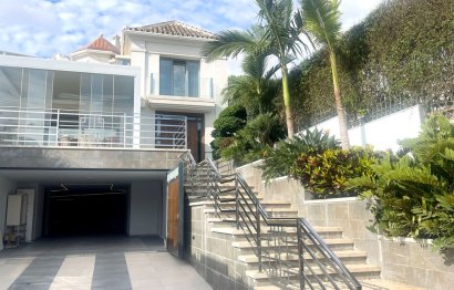 Resale - House - Detached Villa - Marbella - Sierra Blanca