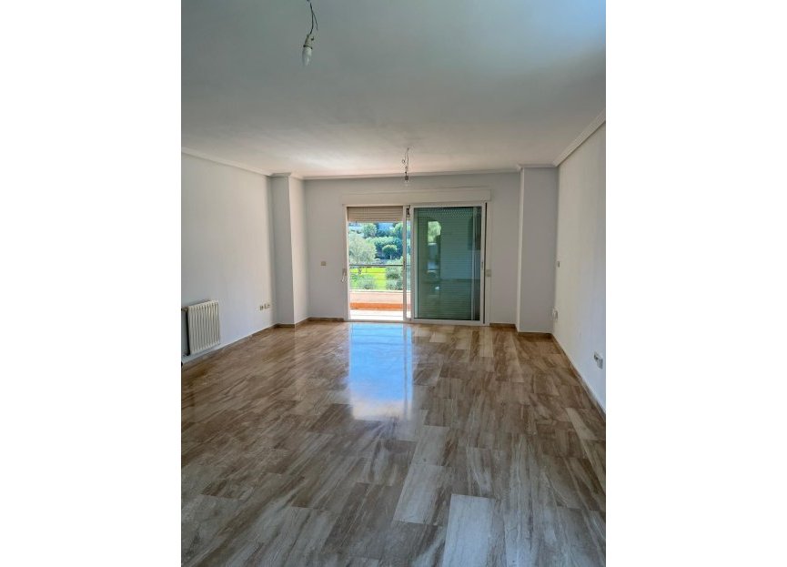 Resale - Apartment - Middle Floor Apartment - Marbella - Guadalmina Alta