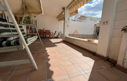 Resale - House - Semi-Detached House - Marbella - Nueva Andalucia