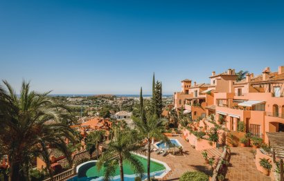 Resale - Apartment - Penthouse - Marbella - Nueva Andalucia