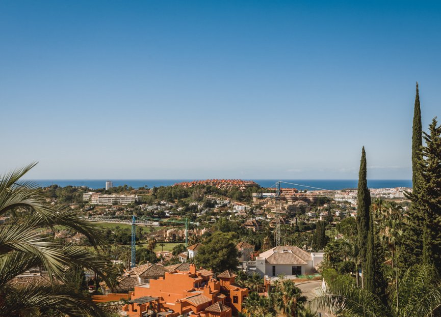 Resale - Apartment - Penthouse - Marbella - Nueva Andalucia