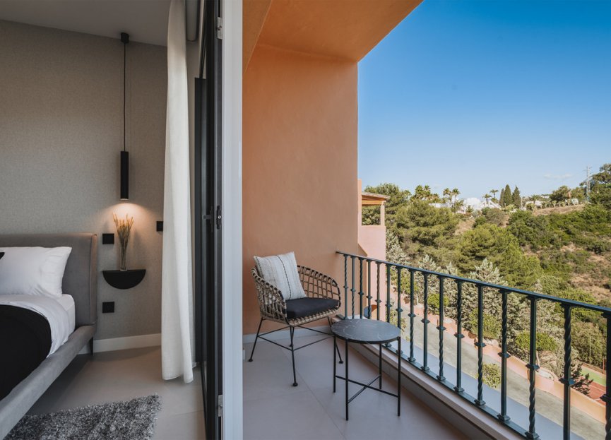 Resale - Apartment - Penthouse - Marbella - Nueva Andalucia