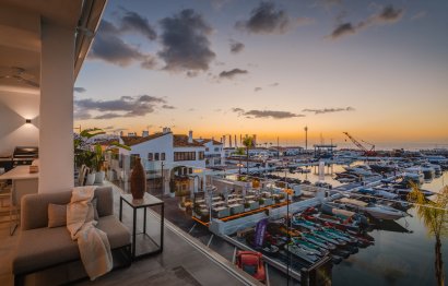 Resale - Apartment - Penthouse - Marbella - Puerto Banús