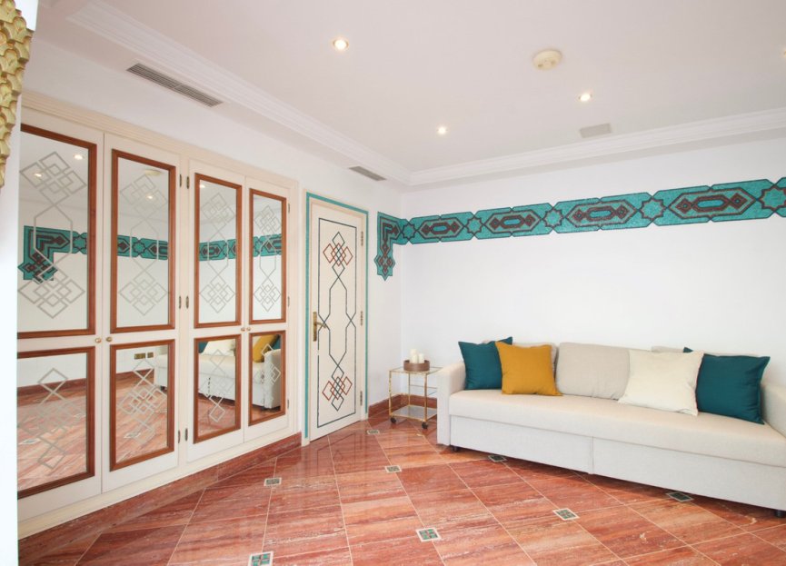 Resale - House - Detached Villa - Marbella - The Golden Mile