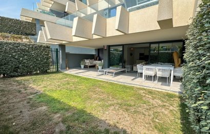 Resale - Apartment - Ground Floor Apartment - Estepona - Selwo