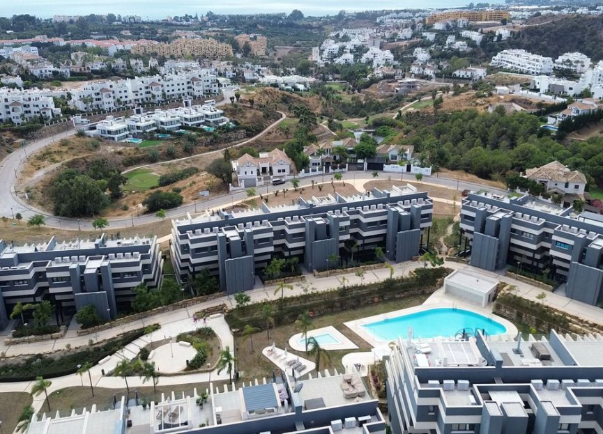 Resale - Apartment - Ground Floor Apartment - Estepona - Selwo