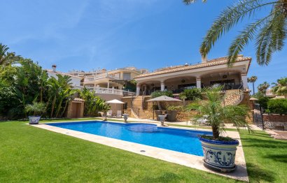 Resale - House - Detached Villa - Mijas - La Cala De Mijas