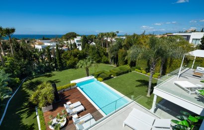 Resale - House - Detached Villa - Marbella - Marbesa