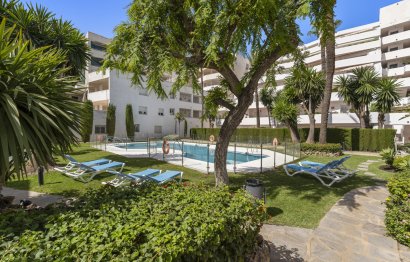 Resale - Apartment - Middle Floor Apartment - Marbella - Nueva Andalucia