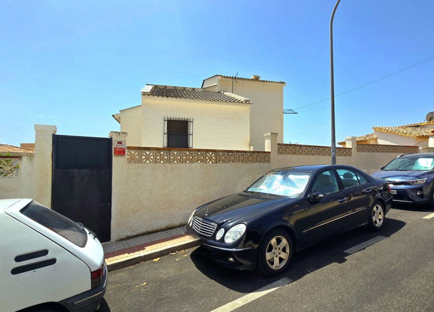 Resale - House - Detached Villa - Benalmádena - Arroyo de la Miel