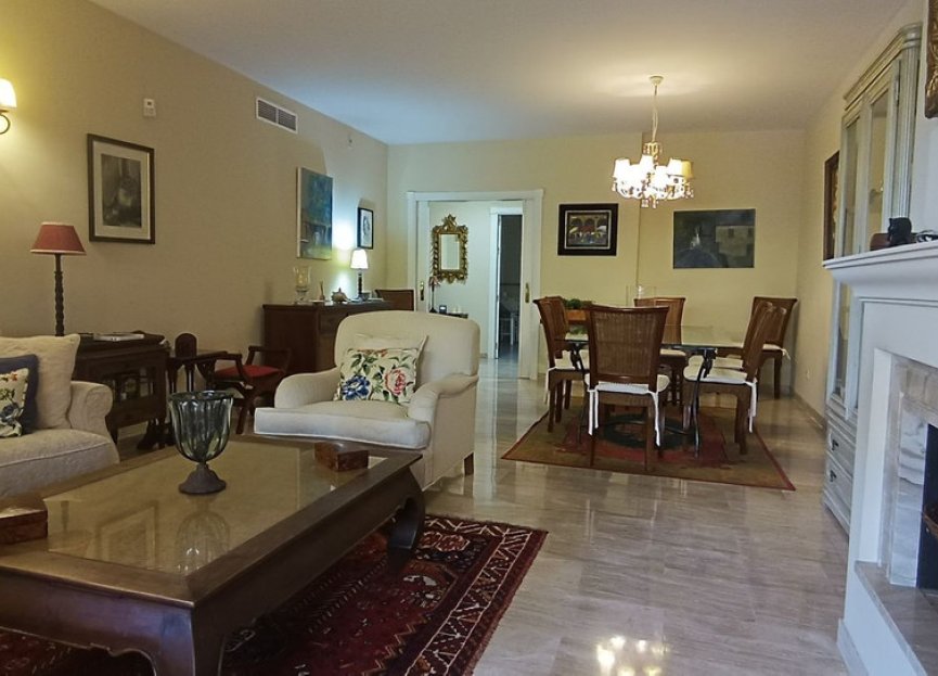 Resale - Apartment - Ground Floor Apartment - Marbella - Guadalmina Baja