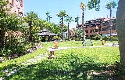 Resale - Apartment - Ground Floor Apartment - Marbella - Guadalmina Baja