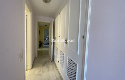 Resale - Apartment - Middle Floor Apartment - Estepona