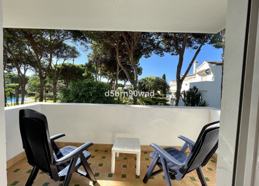 Resale - Apartment - Middle Floor Apartment - Estepona