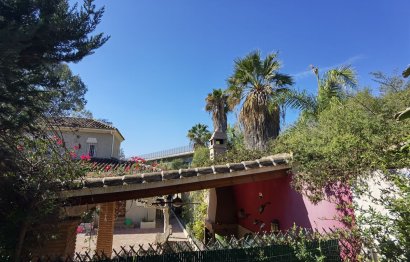 Resale - House - Detached Villa - Marbella - Nueva Andalucia