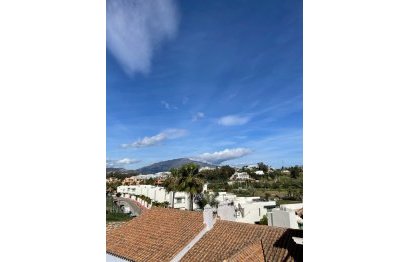 Resale - House - Semi-Detached House - Estepona - Estepona Centro