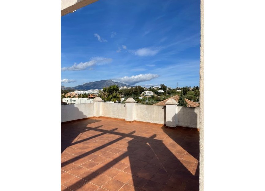 Resale - House - Semi-Detached House - Estepona - Estepona Centro