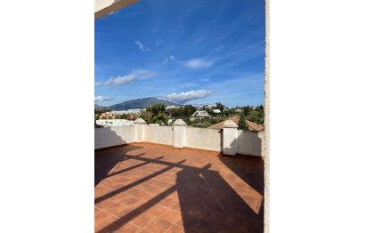 Resale - House - Semi-Detached House - Estepona - Estepona Centro