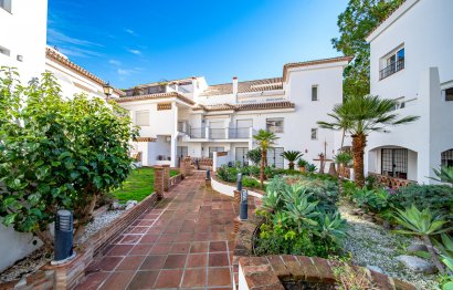 Resale - Apartment - Penthouse - Marbella - Nueva Andalucia