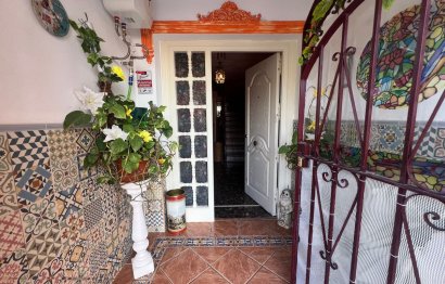 Resale - House - Townhouse - Estepona - Estepona Centro