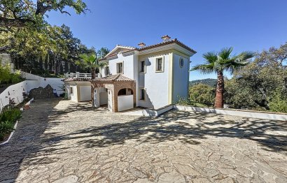 Resale - House - Finca - Cortijo - Casares - Casares Centro